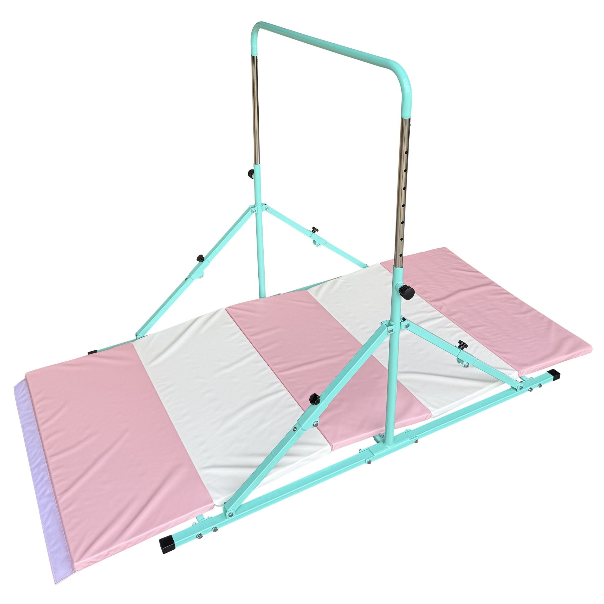 Close-up of green bar’s non-slip foot base	