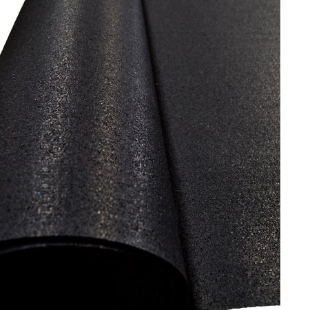 8mm Dynamic rubber roll close-up of rolled edge highlighting dense, shock-absorbing texture for free-weight areas