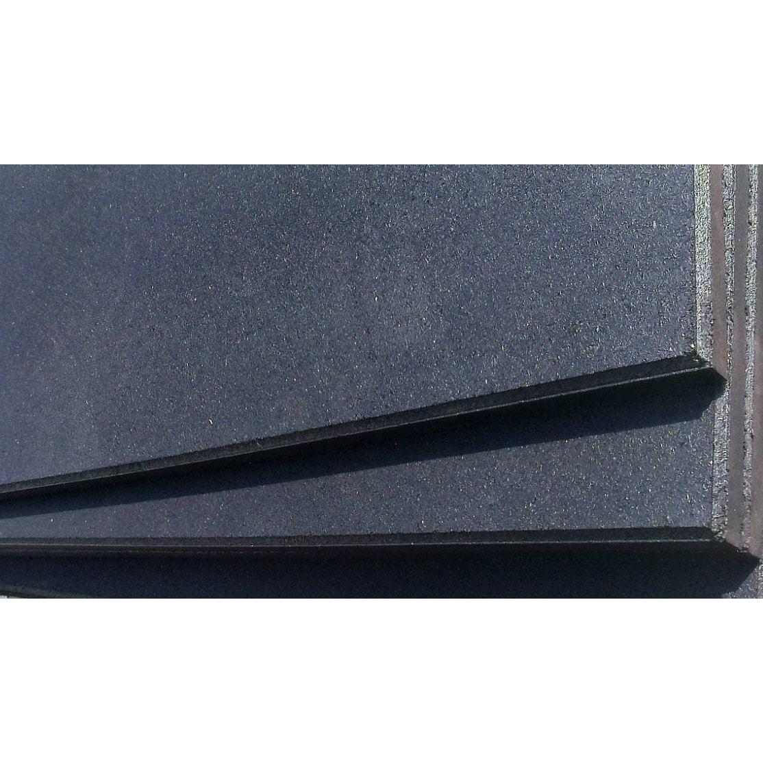 Two 15mm Flatline fitness mats side by side – top-down view  
