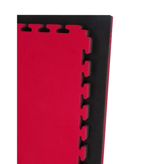 40mm standard red and black reversible jigsaw mat sample – white background  
